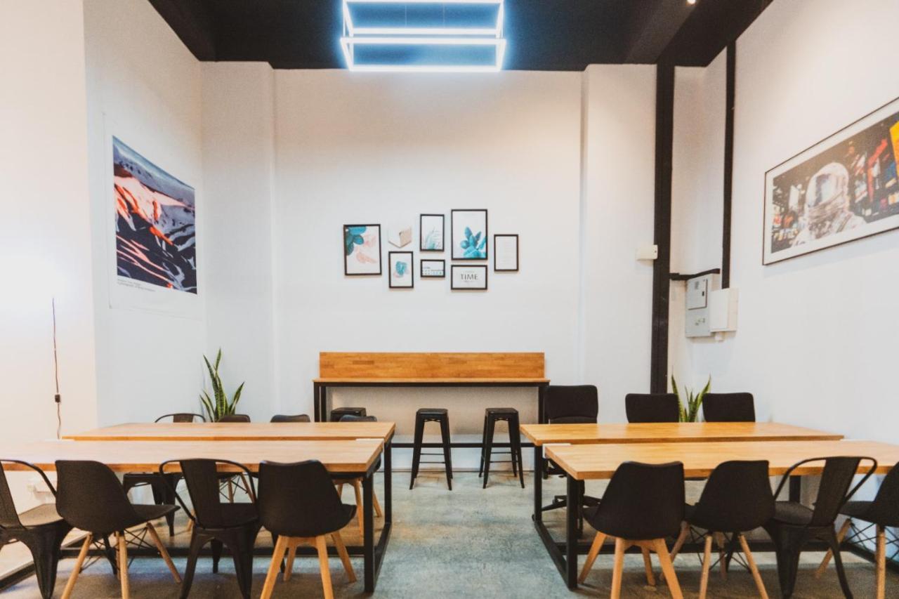 Hashtag.Capsule.Hostel Johor Bahru Eksteriør billede