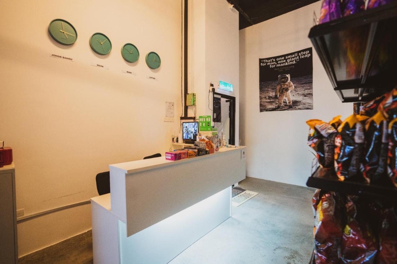 Hashtag.Capsule.Hostel Johor Bahru Eksteriør billede